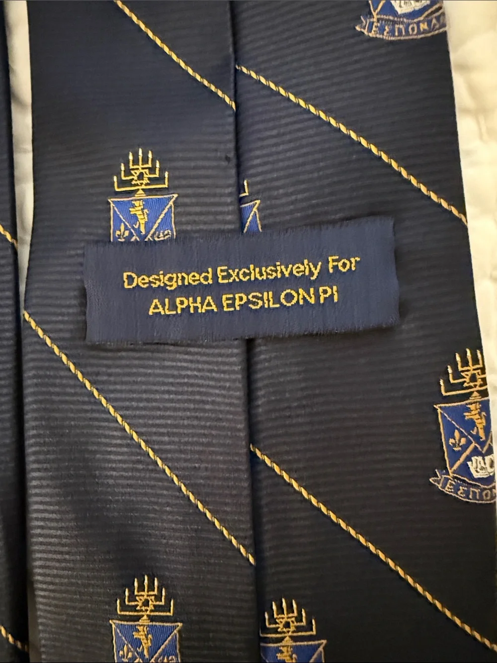 Men's Navy Crest Stripe Tie - Formal Dress Accessory
